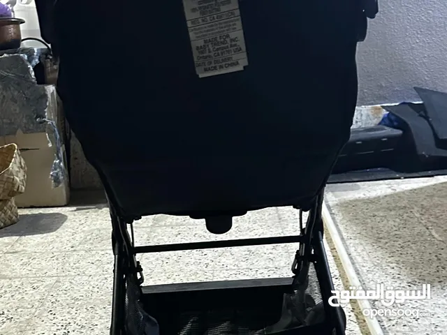 Strong anti-break baby stroller
