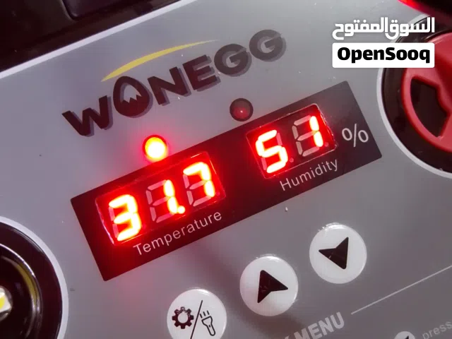 لأصحاب الحلال والمربين، متوفرة الآن فقاسة بيض عملية جداً ومناسبة للمساحات الصغيرة