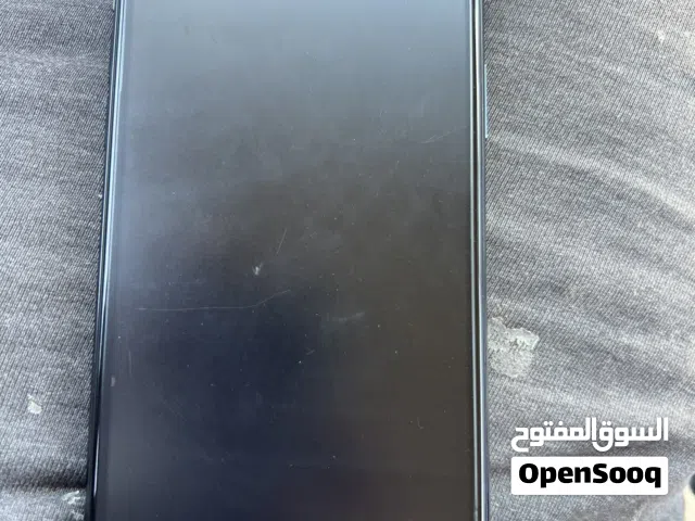 آيفون 11برو ماكس نظيف مغير شاشة