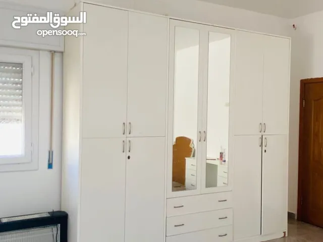 غرفة دار نوم كاملة مستعمله