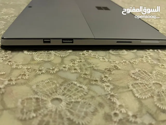 Microsoft Surface Pro (5th Gen)