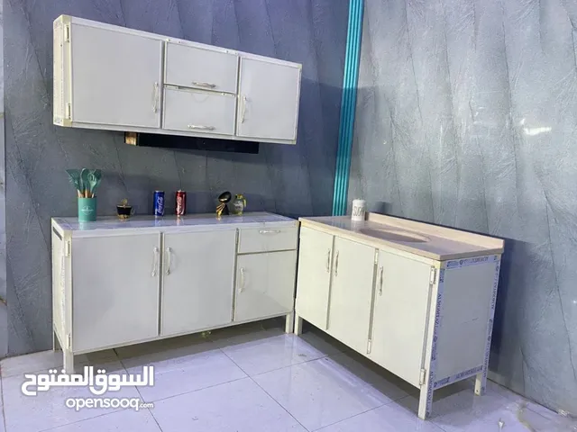 كاونتر ارضي وملحق متر ونص سنك متر وعشرين السنك مرمر صناعي