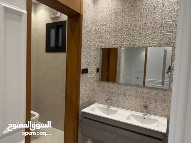 155 m2 4 Bedrooms Apartments for Rent in Jeddah Marwah