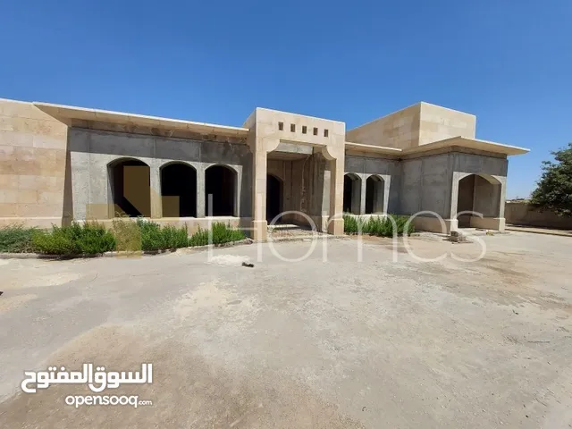 2100 m2 More than 6 bedrooms Villa for Sale in Amman Dabouq