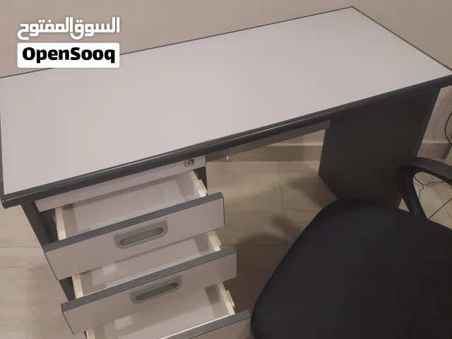 اثاث للعزاب