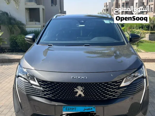 Used Peugeot 5008 in Cairo