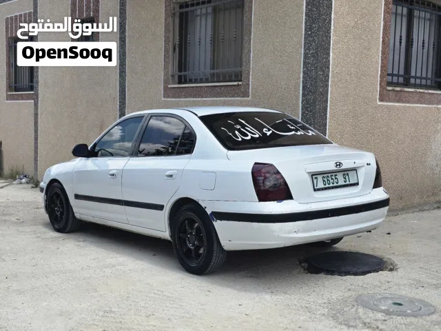 2005 هيونداي افانتي Standard
