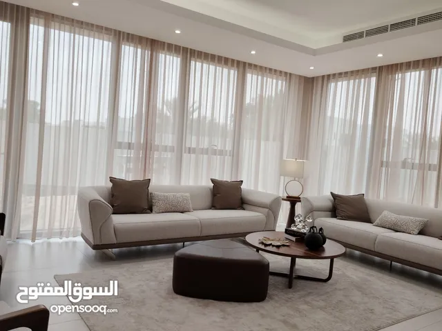 5860 ft 5 Bedrooms Villa for Sale in Sharjah Al Tayy Suburb