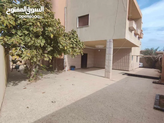 480 m2 4 Bedrooms Villa for Sale in Tripoli Tajura