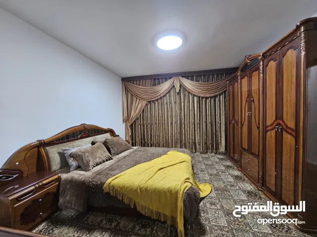 160 m2 3 Bedrooms Apartments for Rent in Ramallah and Al-Bireh Al Tira