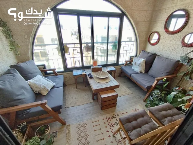 190m2 3 Bedrooms Apartments for Sale in Ramallah and Al-Bireh Ein Musbah