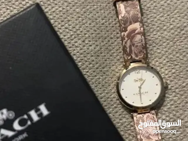 ساعه كوتش فاخره جديده ونظيفه جدا