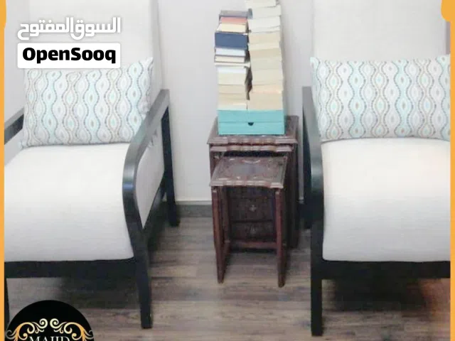 أقمشة ومنسوجات اللنن الإنجليزي الفاخرة لتنجيد الكنب والكوشن، متوفرة بتشكيلة واسعة من الألوان العصرية