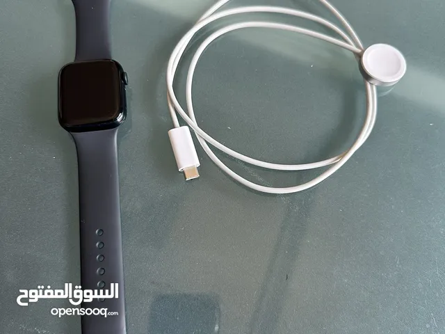 Apple Watch series 8 in a great condition ساعة أبل الجيل الثامن بحالة ممتازة