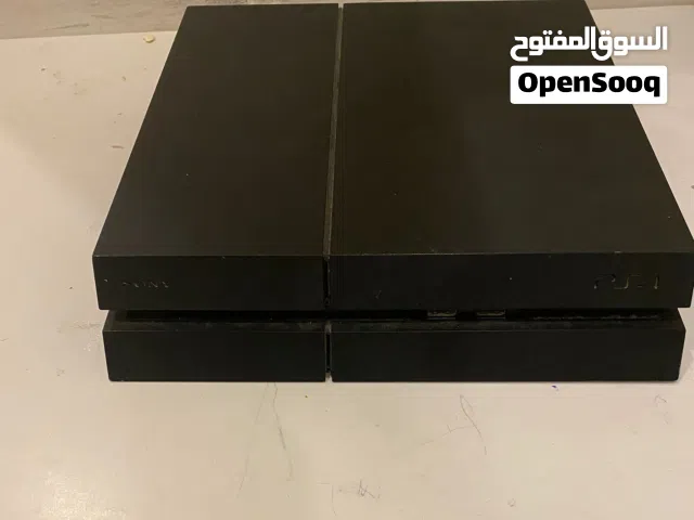 بلاستيشن 4  بحالة جيدة أقرأ الوصف مهم جدا جدا