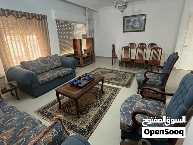 شقة مفروشة بخلدا 3 غرف مع اطلالة على عمان