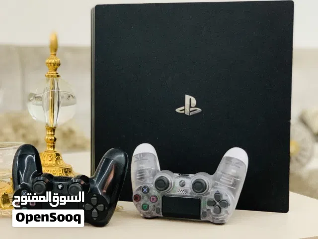 بليستيشن 4 PRO للبيع