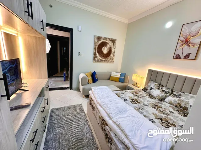 50 m2 Studio Apartments for Rent in Sharjah Al Butina