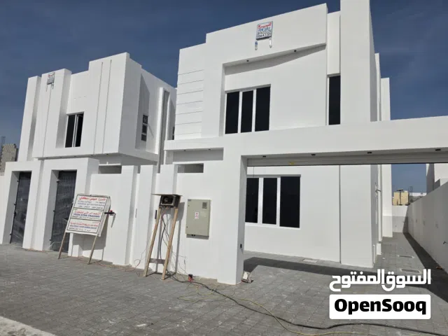 للبيع فيلا في بركاء صومحان الجنوبية