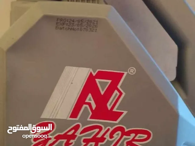 زيت محرك يوجد صندوق عبوة 4 لتر برميل يوجد بالصندوق 6 قالون عبوة4لتر للقالون