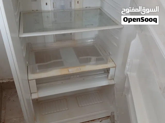 ثلاجه للبيع