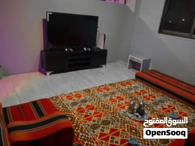 جيمنج سنتر قائم بدخل ممتاز وايجار مدفوع مقدما لخمس شهور.