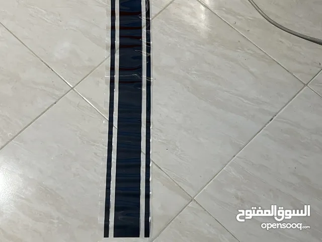 لصقه للكوفني سودا تمشي معا سيارات الرياضيه