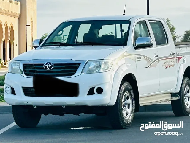 Toyota Hilux 2013 in Muscat
