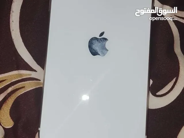 Apple iPhone 11 64 GB in Amman