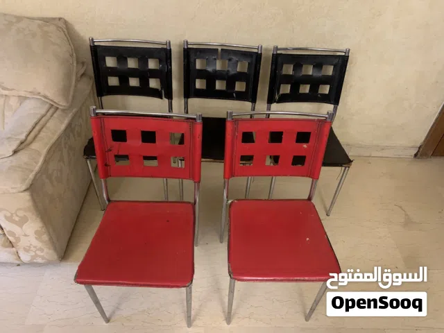 كراسي سفرة جلد مستعمل