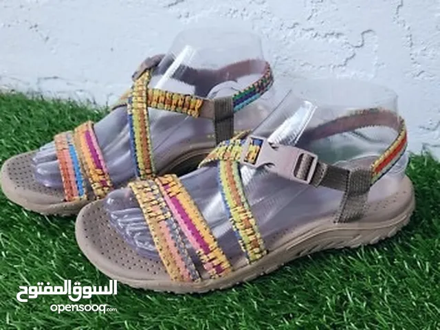 Other Comfort Shoes in Zarqa