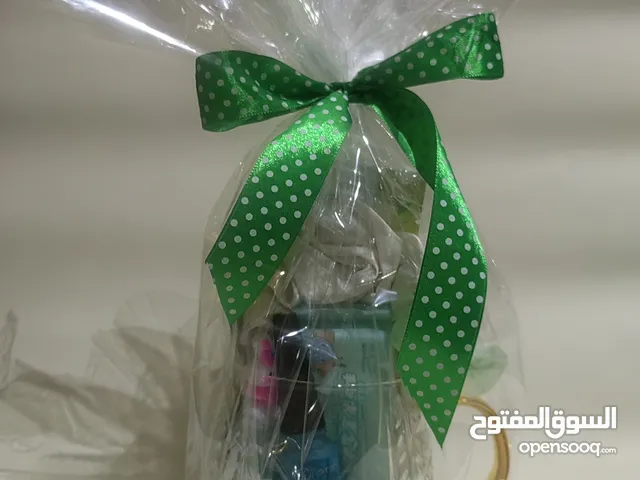 توزيعات وهدايا