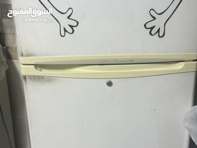 ثلاجه للبيع ال جي جبل الزهور