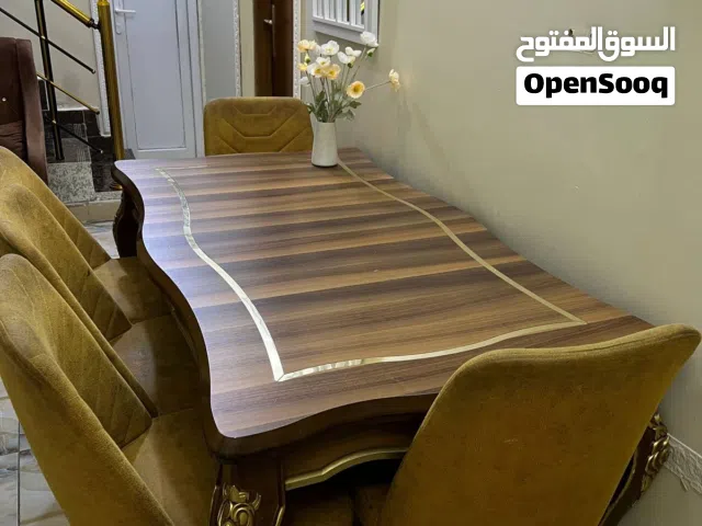 ميز طعام خشب مستعمل