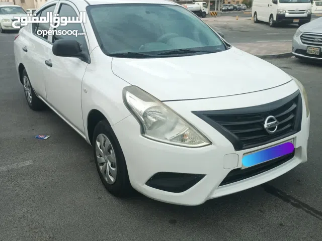 Nissan sunny for sale Model 2016 good condition car