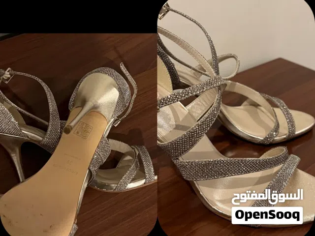 Brand shoes for ladies