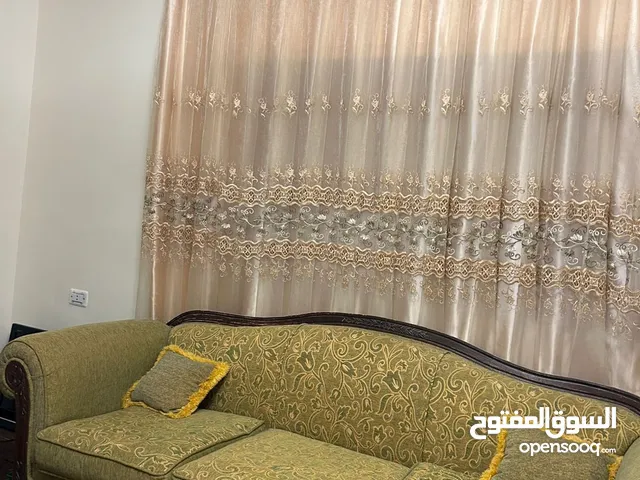 كنب مستعمل