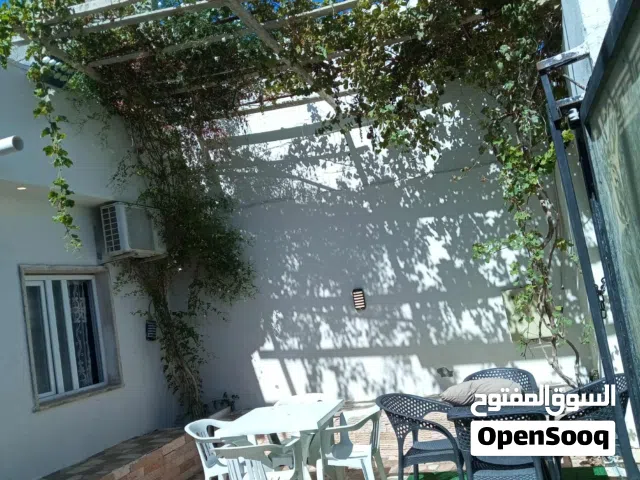 105 m2 3 Bedrooms Townhouse for Sale in Tripoli Tajura