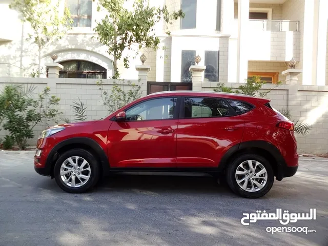 Hyundai Tucson Mid Option First Owner Very Neat Clean Suv For Sale!
