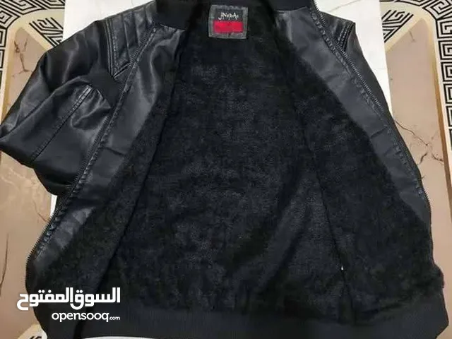 جاكيت جلد كلاسيكي
