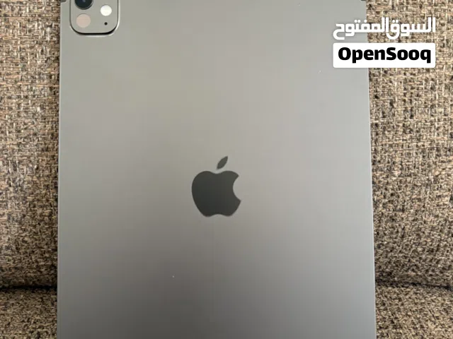 ايباد m5 شبه جديد