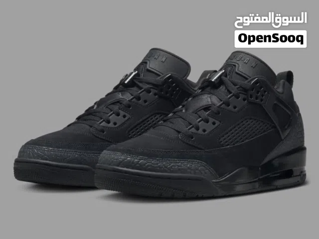 بوت Nike Air Jordan اصلي وبحال الجديد قياس 47.5