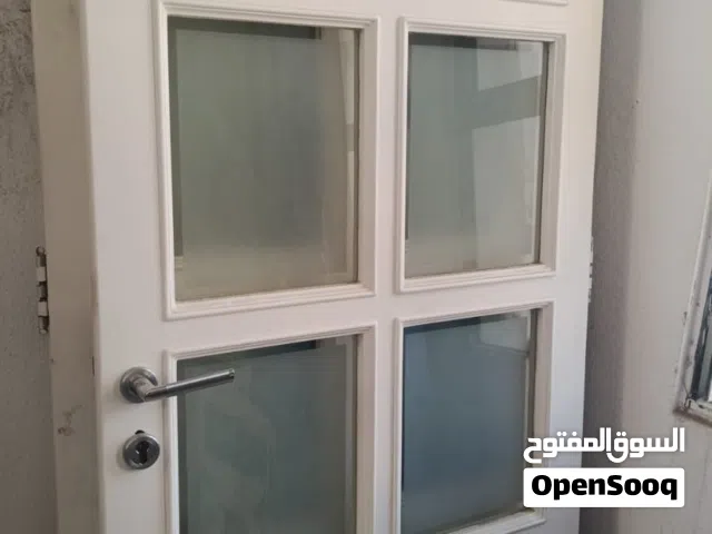 أبواب خشب مستعمل