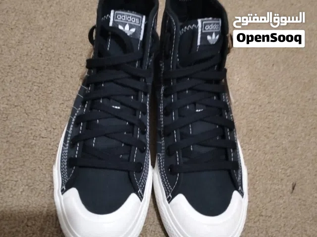 بوت اديداس اصلي