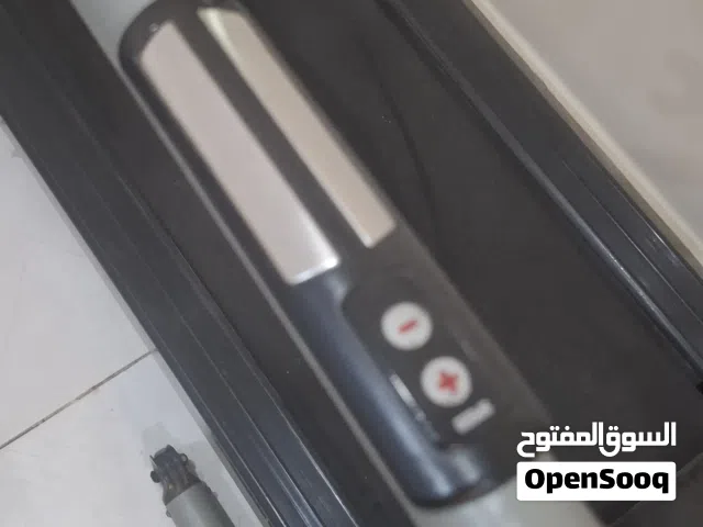 جهاز للمشي و الجري مستعمل 2 حصان مع حزام هزاز بموتور منفصل. 12 سرعة.