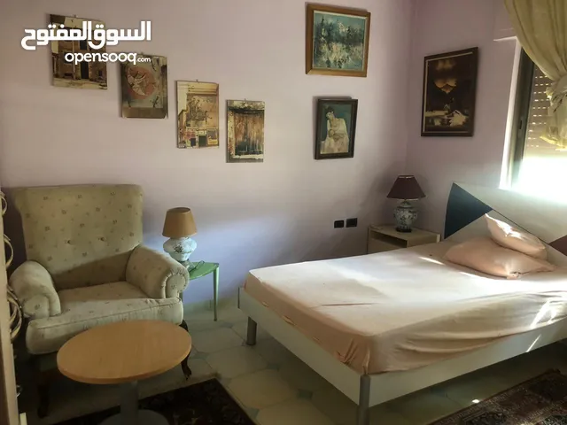 400 m2 4 Bedrooms Villa for Rent in Amman Dabouq