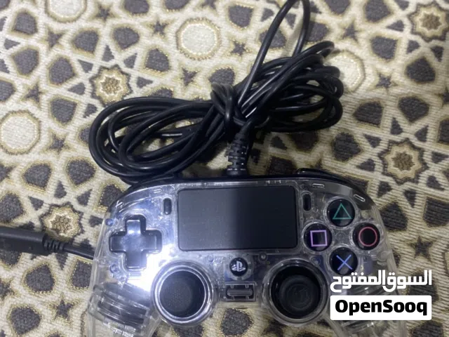 يد بلاستيشن فور بسياك مستعمل بحاله جديدة