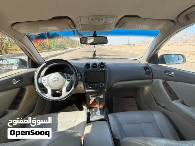 2008, نيسان, التيما, S