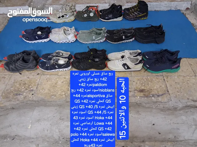 بحالة الوكاله بوات رياضيه ماركة عالميه اوروبي اصلي أقرأ الإعلان جيدا جيدا