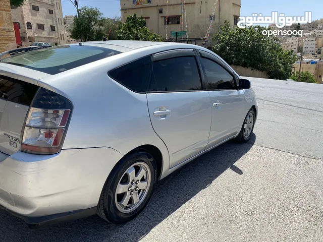 Used Toyota Prius in Amman